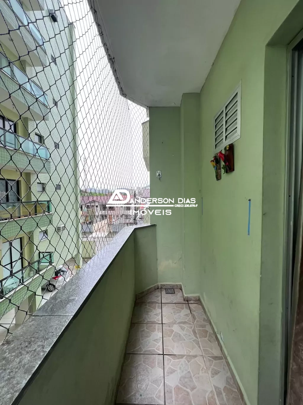 Apartamento com 2 dormitórios, 1 suíte com 74m²  a venda por Por R$ 400 mil-  Martim de Sá- Caraguatatuba-SP